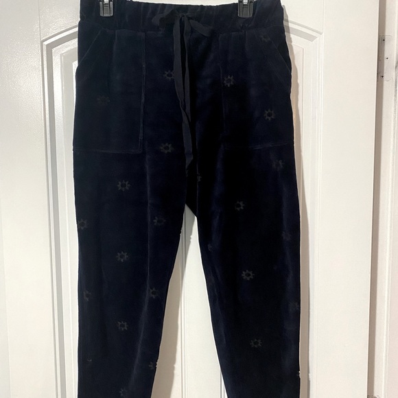 Something Navy Sun Velour Sweatshirt & Joggers Set (M, Navy) - Picture 8 of 10